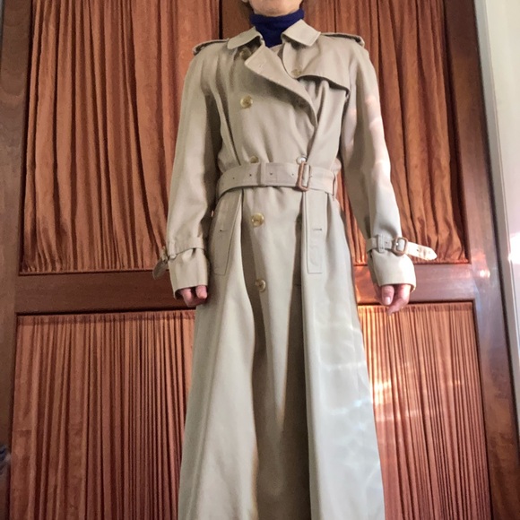 Burberry Tan Trench Coat - Picture 10 of 12
